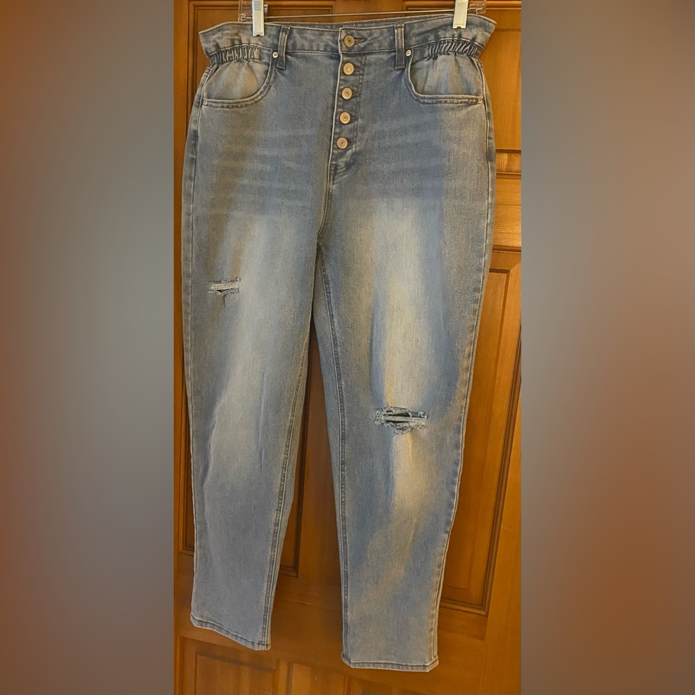 No Boundaries Light Blue Jeans with Button Fly and Paperbag Waist. Jr size 13.